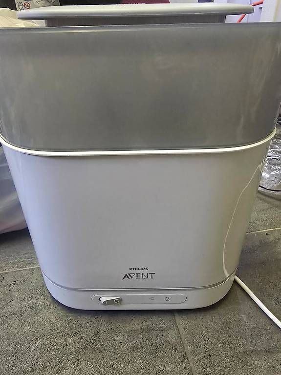 Baby-Mahlzeiten: Sterilisator Avent – Gebraucht aus Domat/Ems von del_glb5