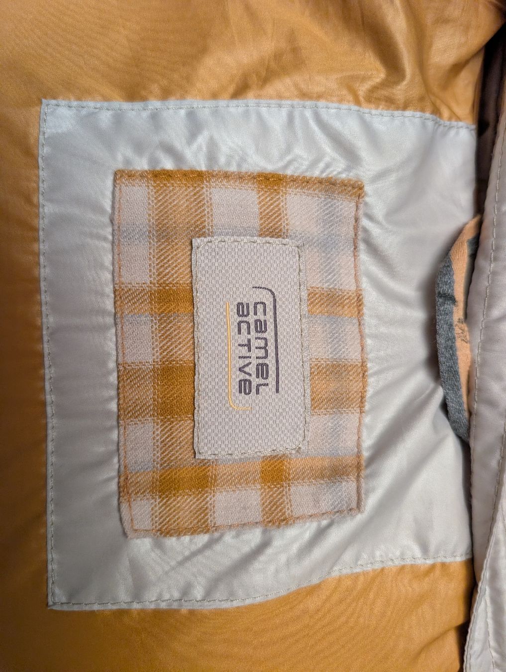 Camel Mäntel: Camel Active winter Jacket, Mustard Yellow, Size 34 – Gebraucht aus Zürich von morgannpz 7
