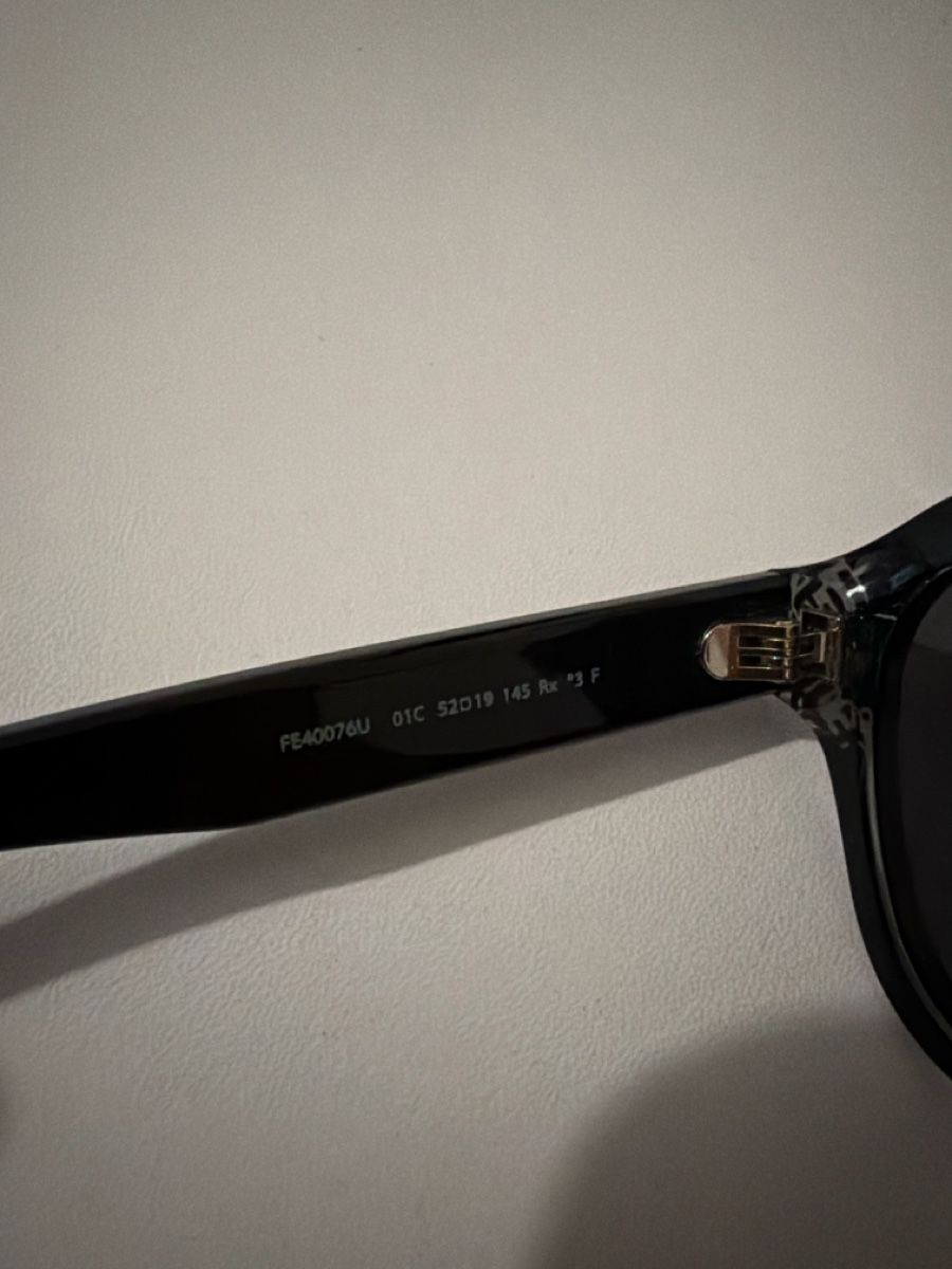 Fendi Occhiali & Lenti: Fendi Sonnenbrille FE40076U 01C – Usato da Ennenda venduto da SAMOURAI02 2