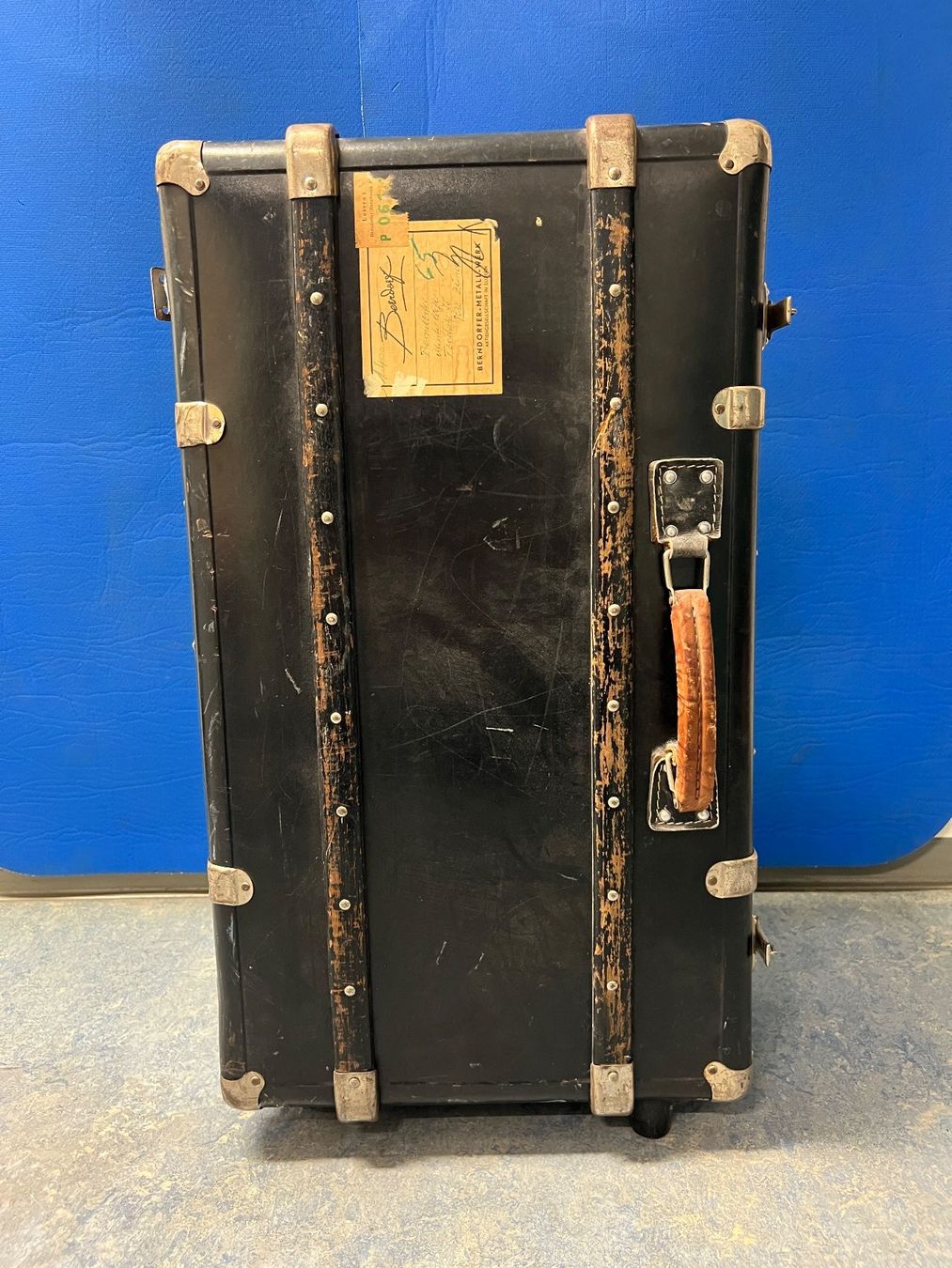 Giocattoli: Puppenschrank-Koffer – Usato da Luzern venduto da HeikeHasi 1