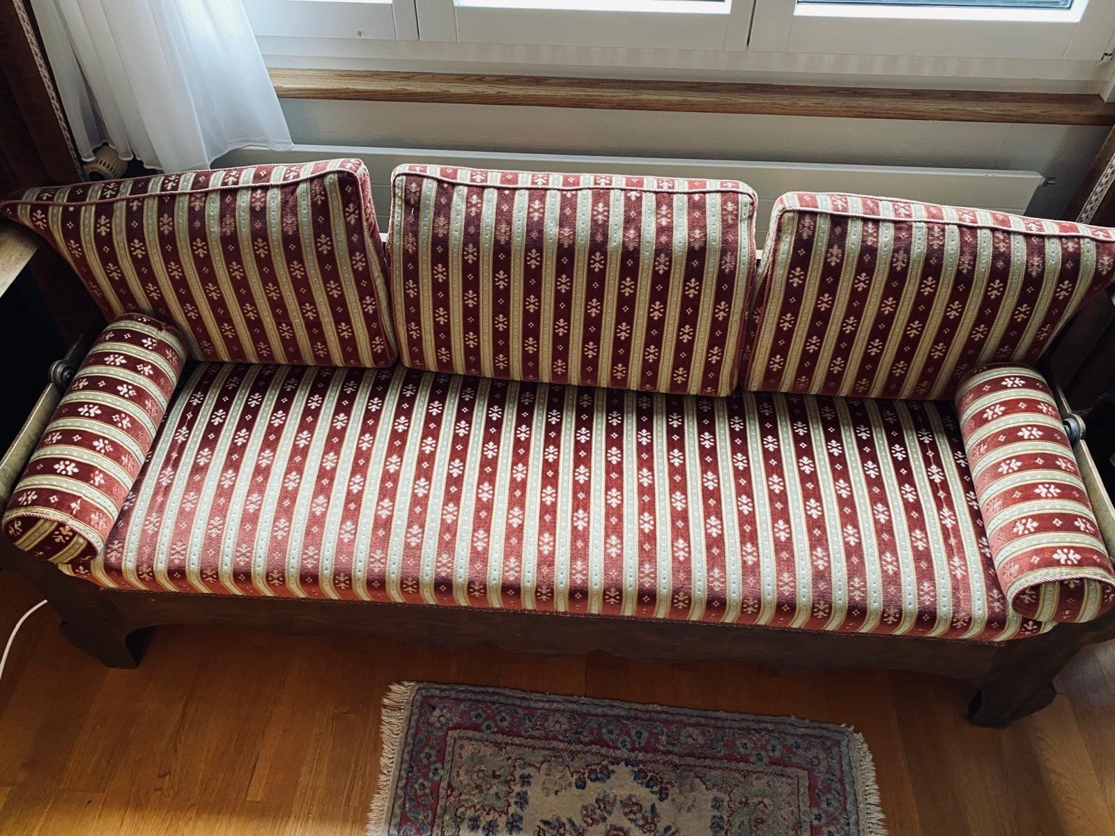 Divani: Biedermeier Sofa Kanapee mit klassischem Stoffbezug – Usato da Udligenswil venduto da Rapsak 3
