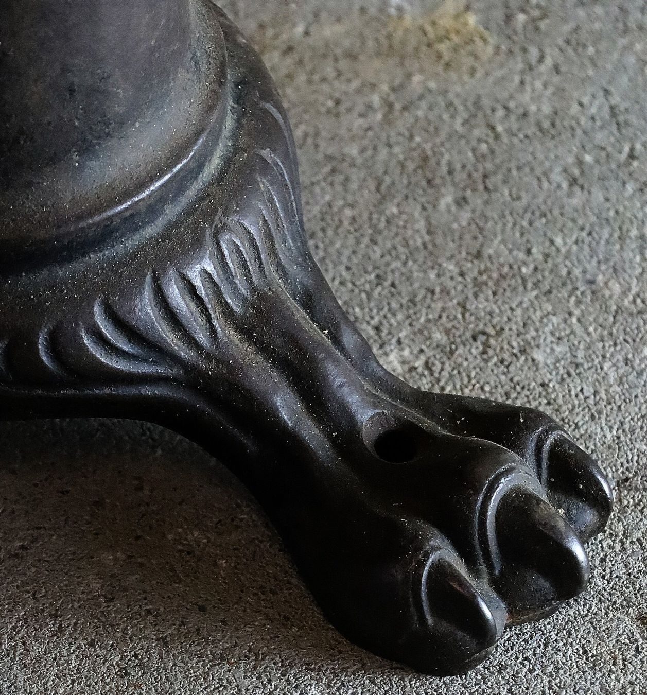 Tabourets: Singer Tatzenhocker, Werkstatthocker, Hocker, Gusseisen – D'occasion à Birrwil par brandschatz_birrwil 2