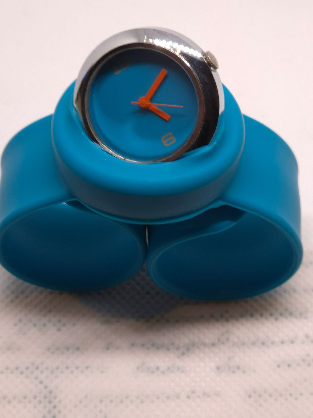 Orologi: Slap-On silicone watch quartz – Usato da Losone venduto da bal_gfp6