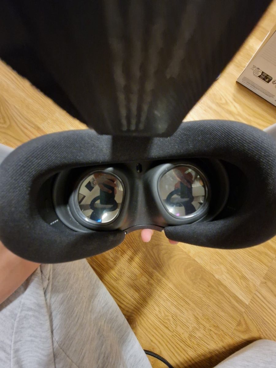 Meta Casco VR: Meta Quest 3 VR Brille mit Controllern und Box – Usato da Brugg AG venduto da 231085 5