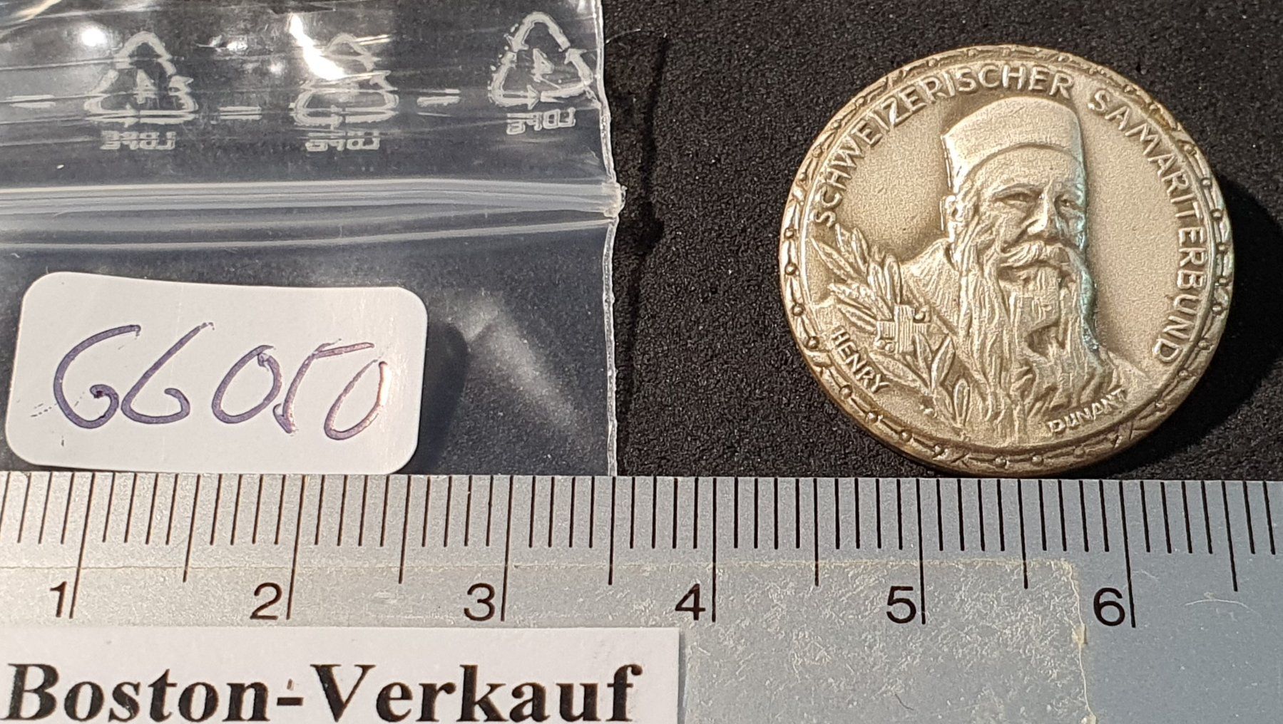 Plaketten & Abzeichen: GG050 - Alte Brosche Henry Dunant Schweizer Samariterbund – Gebraucht aus Reinach BL von Boston-Verkauf 2