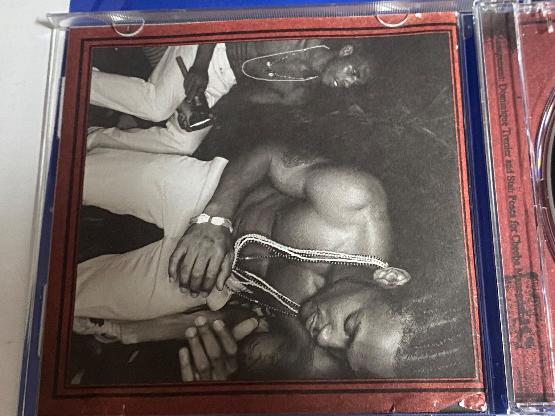 CD: D'Angelo RAR – Usato da Muri b. Bern venduto da AdidasCollector 3