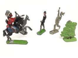 Antike Zinn Figuren Set Reh, Jäger, Indianer, Reiter, Baum
