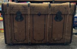 Antike Reise Truhe/Koffer mit Geschichte, Vintage Style