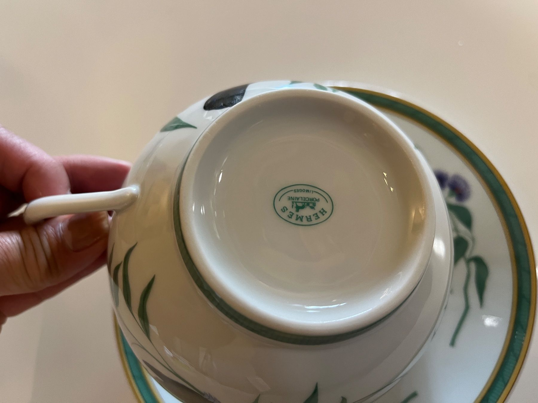 Hermès Tazze: HERMES grosse Tasse mit Untertasse – Usato da Genève venduto da mar_g5r2 3