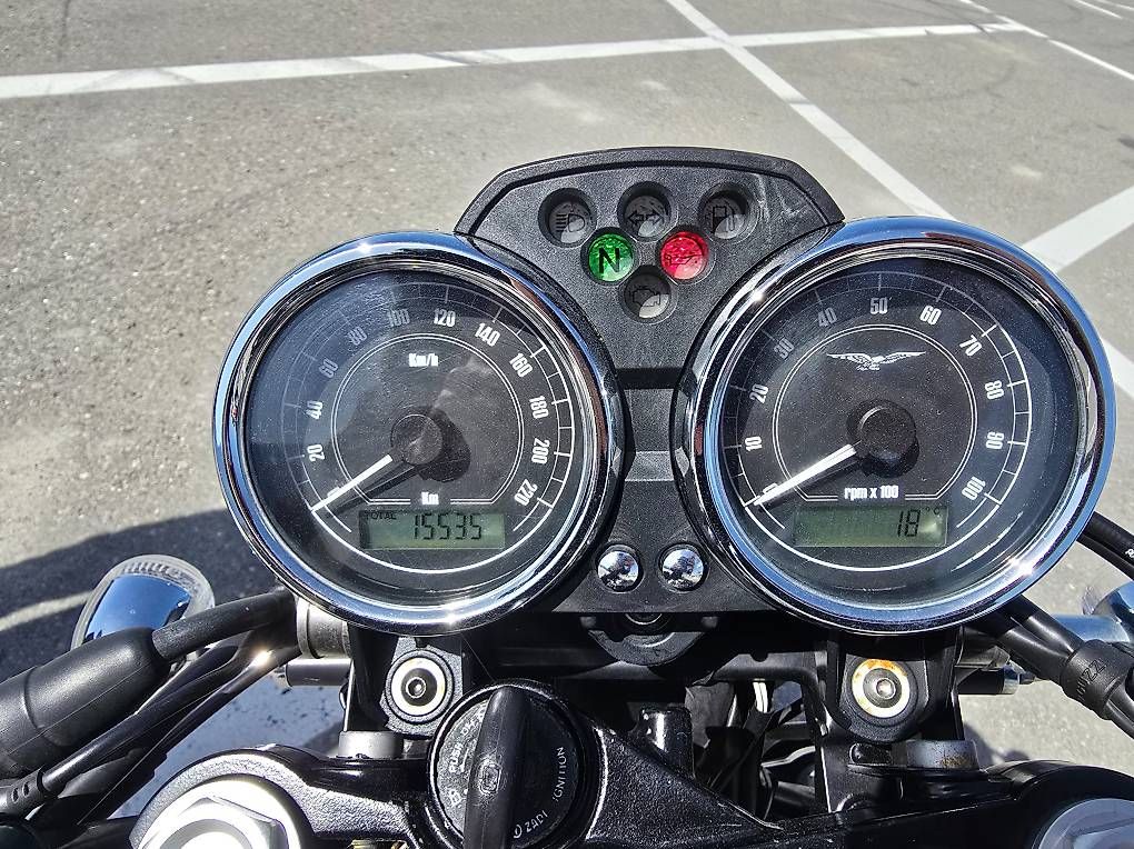 Strasse: Moto Guzzi V7 Racer 2011  15535 km  – Gebraucht aus Bulle von sam_5p9l 4