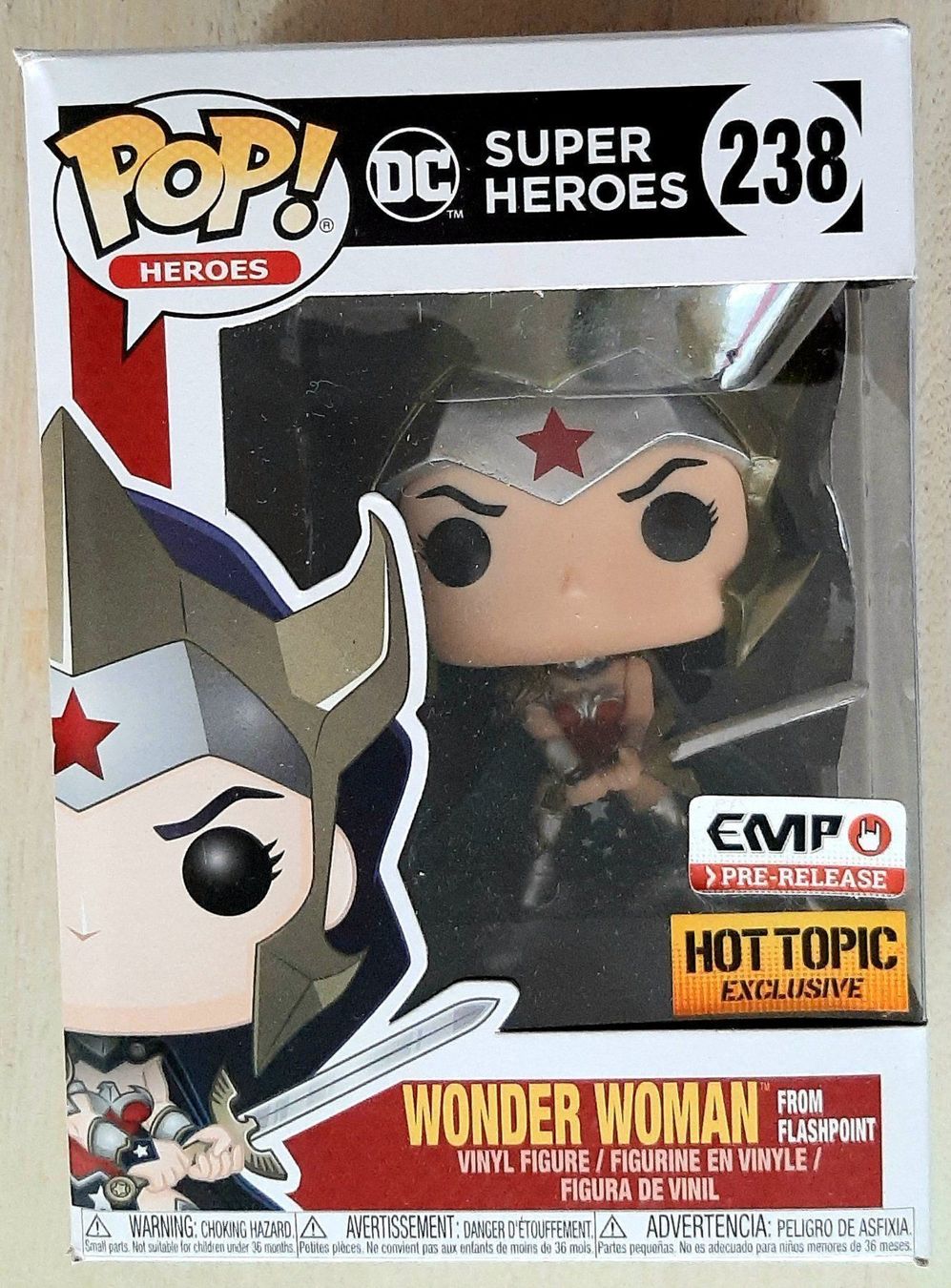 Funko Figuren: Funko Pop Wonder Woman 238 – Neu und originalverpackt aus Montet (Glâne) von KOADA