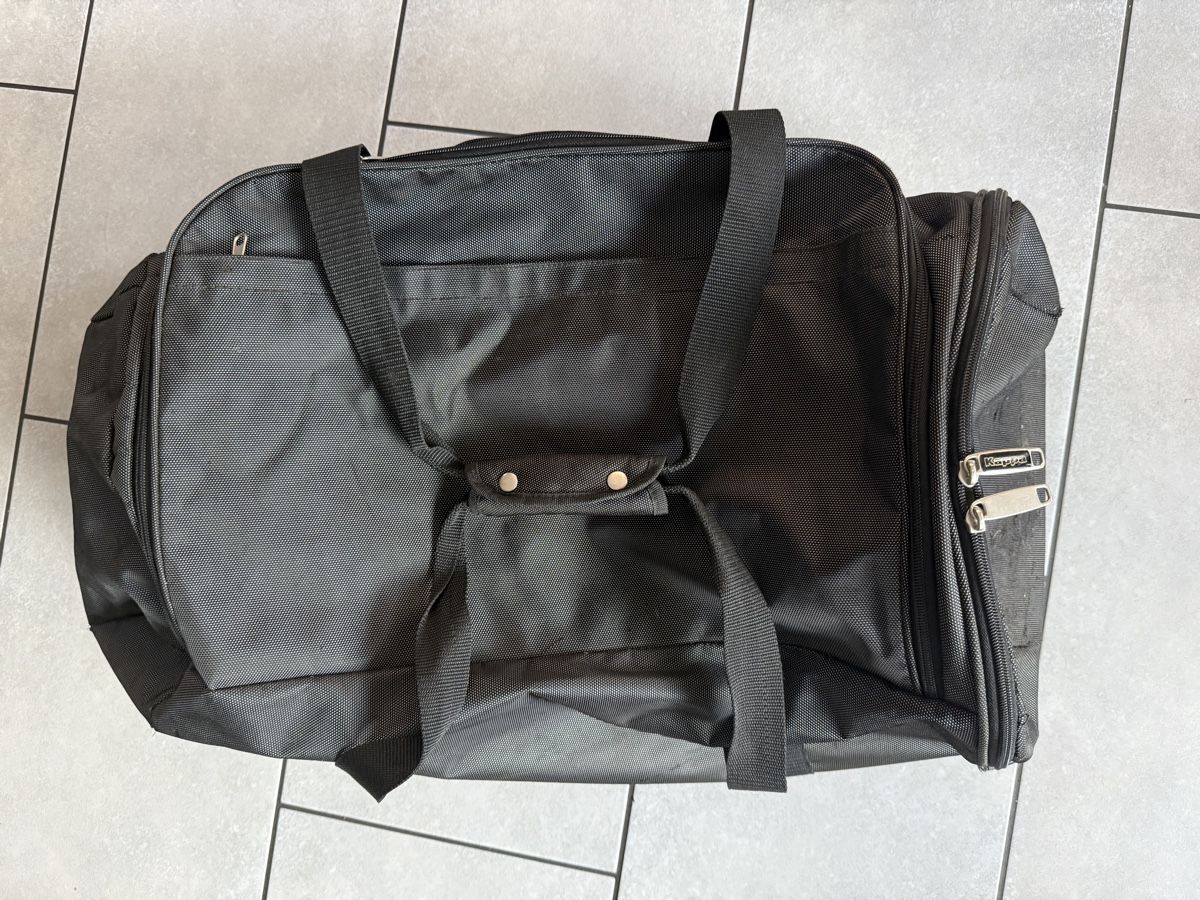 Kappa Borse: Reisetasche Kappa – Usato da Möhlin venduto da Palessandro91