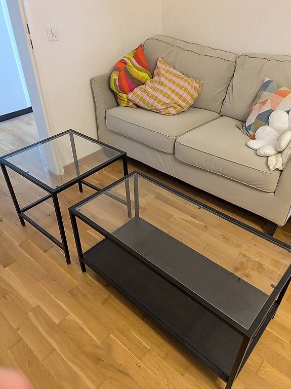 Ikea Tables: Glastische Ikea – D'occasion à Wetzikon ZH par sel_ftj9 1