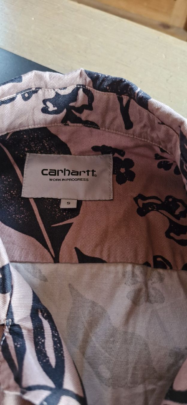 Carhartt Camicie: Carhartt Hemd kurzarm Grösse S  – Usato da Lommiswil venduto da Flumer1 1