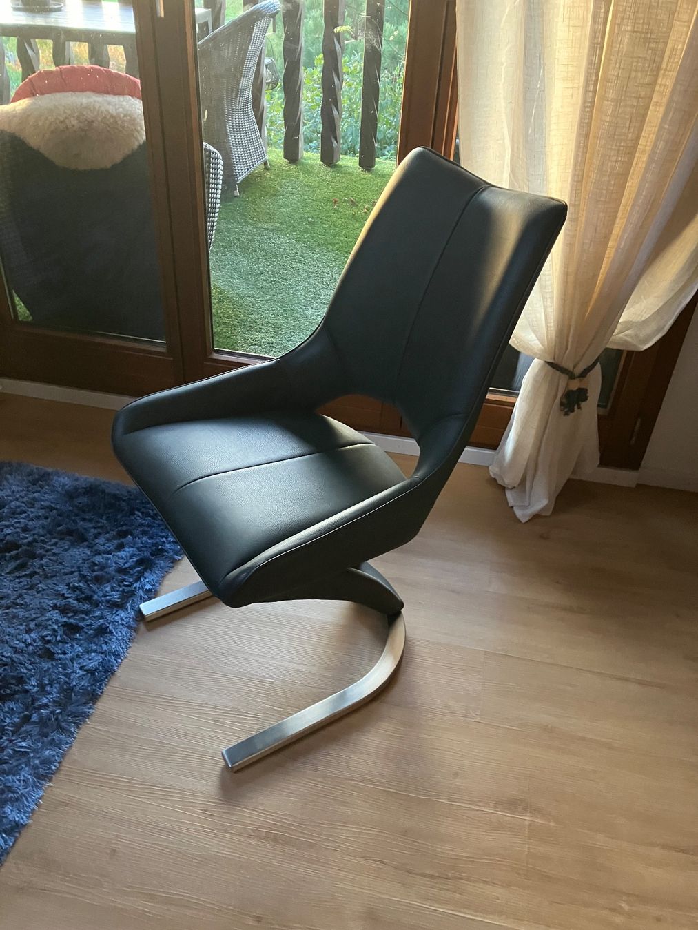 Tische: Tisch mit 6 Stühlen – Gebraucht aus Riken AG von fle_h6d7 1