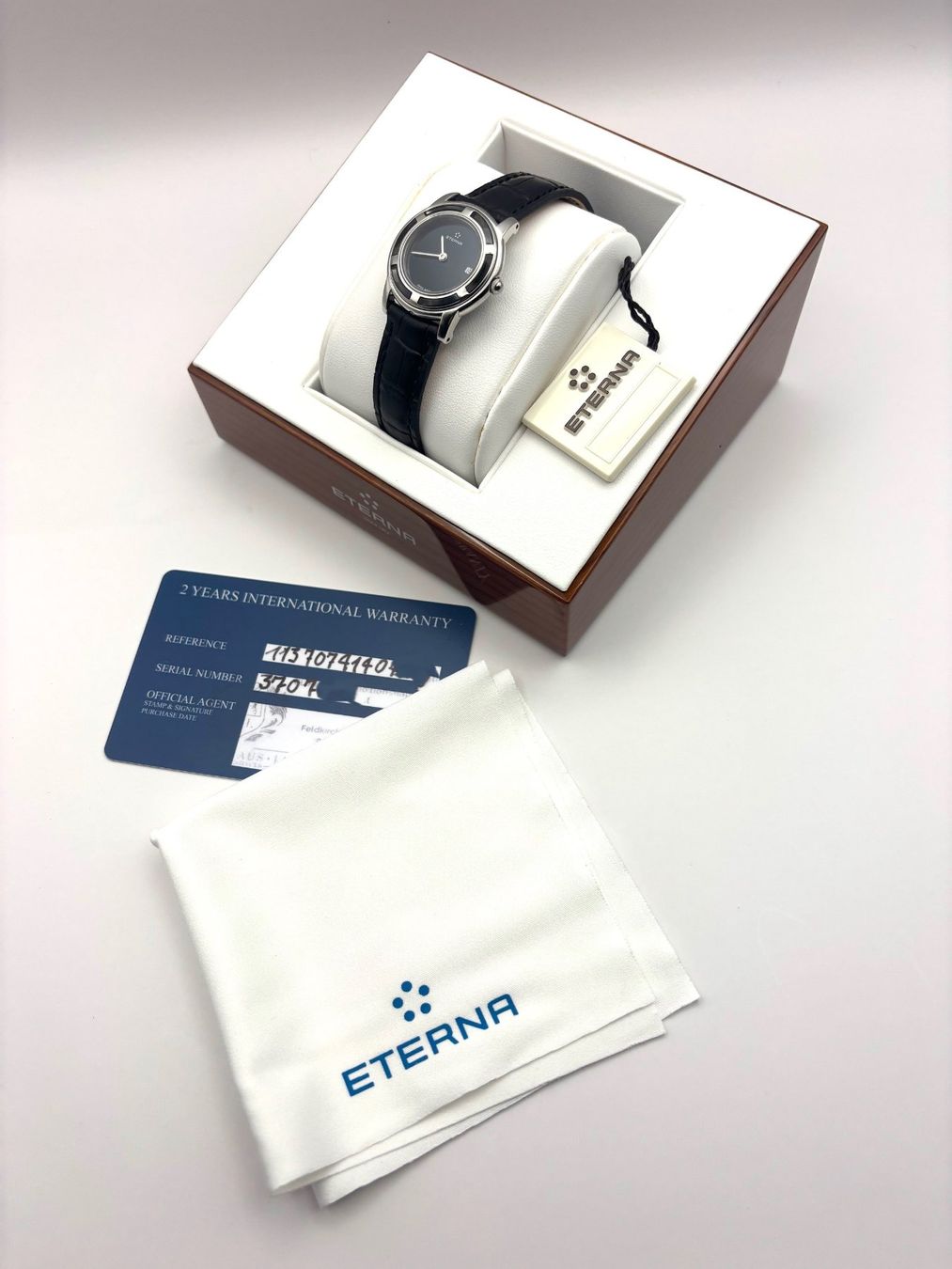 Eterna Orologi: ETERNA LADY GALAXIS DAMENUHR SCHWARZ NEU – Nuovo e nell'imballaggio originale da Gerlafingen venduto da Tsuru 3