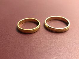 Klassische Eheringe aus 18 Karat Gelbgold Au 750