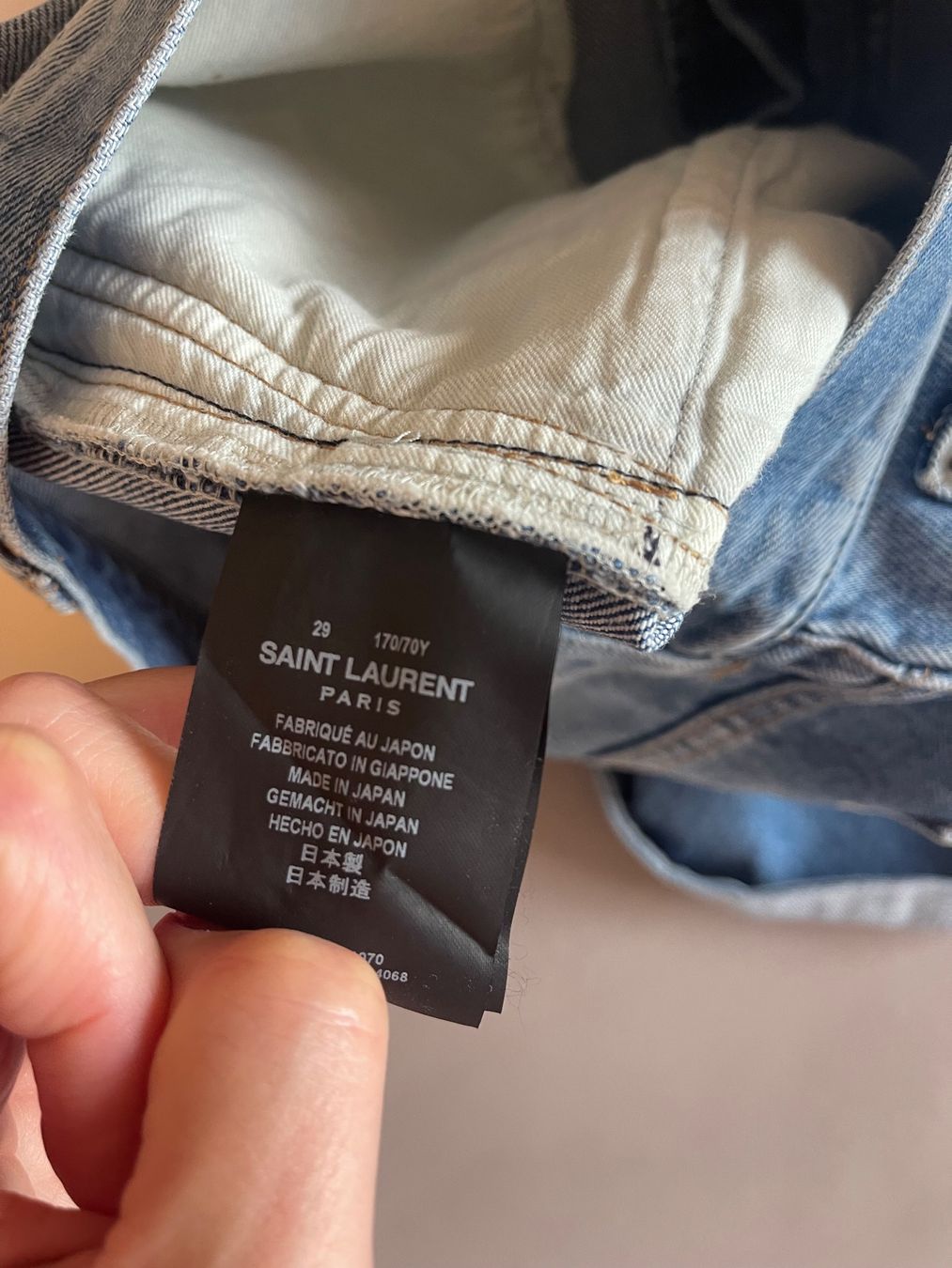 Saint Laurent Jeans: Saint Laurent Denim Shorts in Gr. 29 – Usato da Zizers venduto da sarah_1987 6