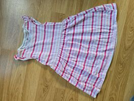 Kleid Gr. 122 / 128