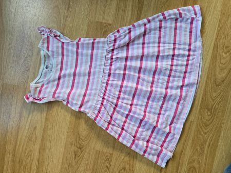 Kleid Gr. 122 / 128