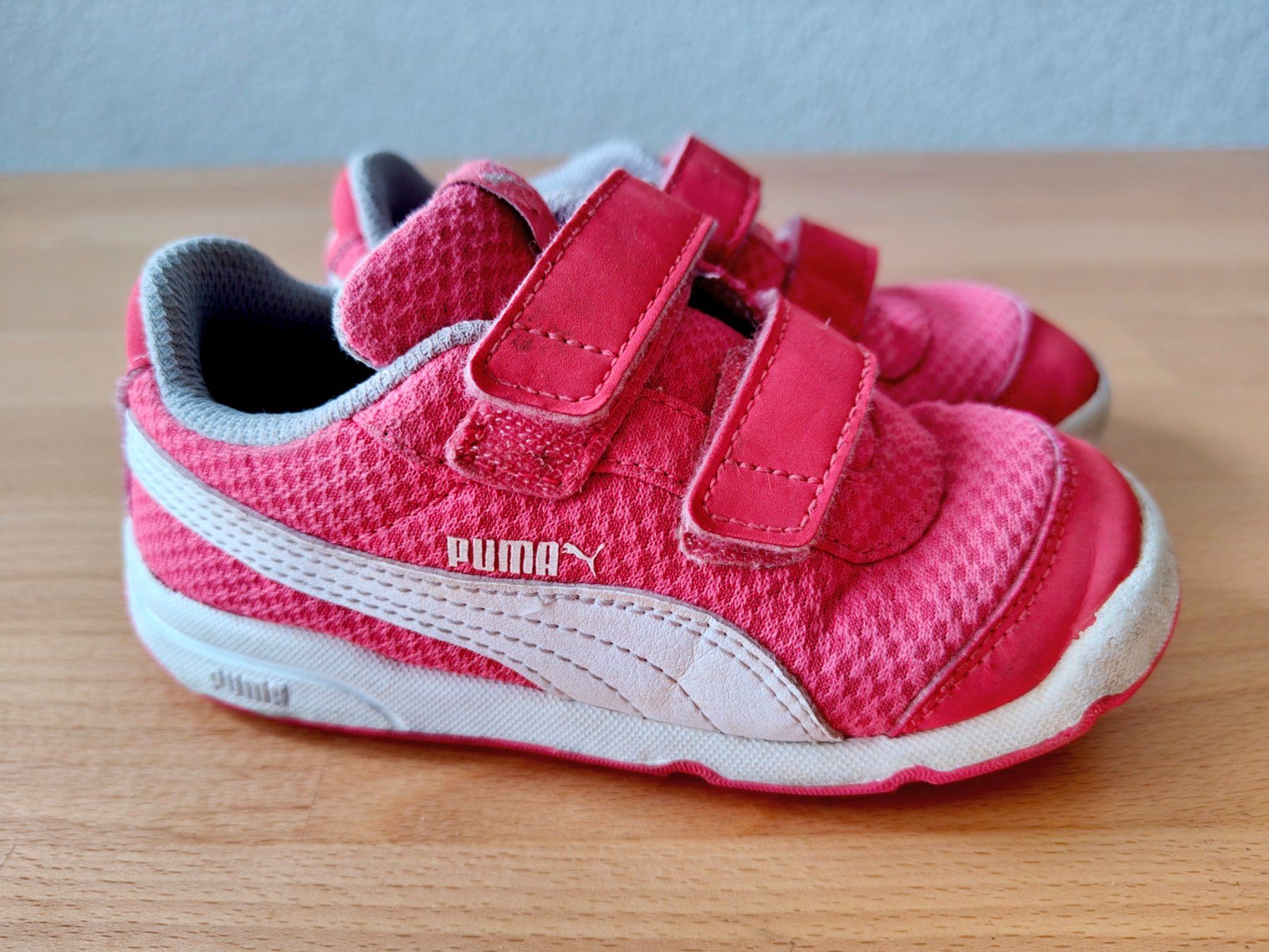 Puma Scarpe per ragazze: Puma Sneaker Gr.26 – Usato da Thun venduto da rundumadumli