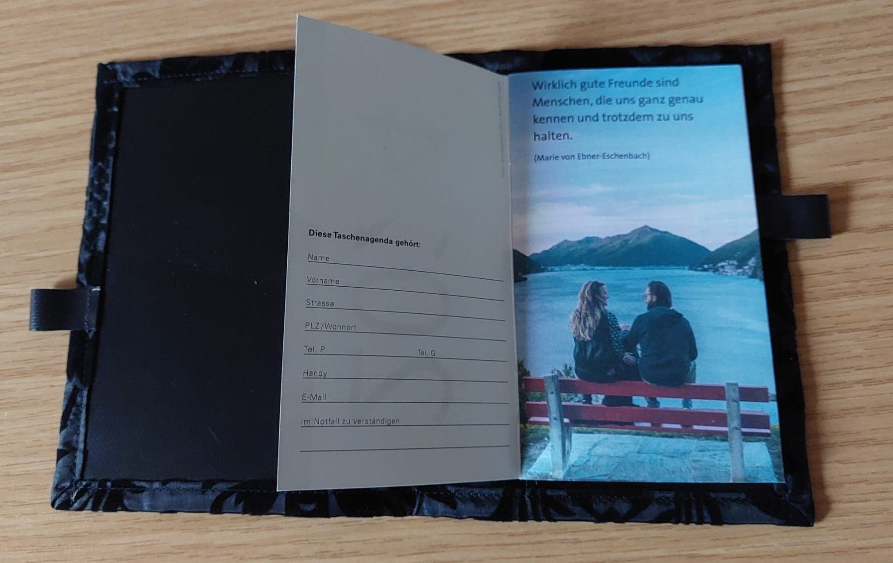 Cover & Protezioni schermo: Kalenderhülle – Usato da Urtenen-Schönbühl venduto da Kahru 3