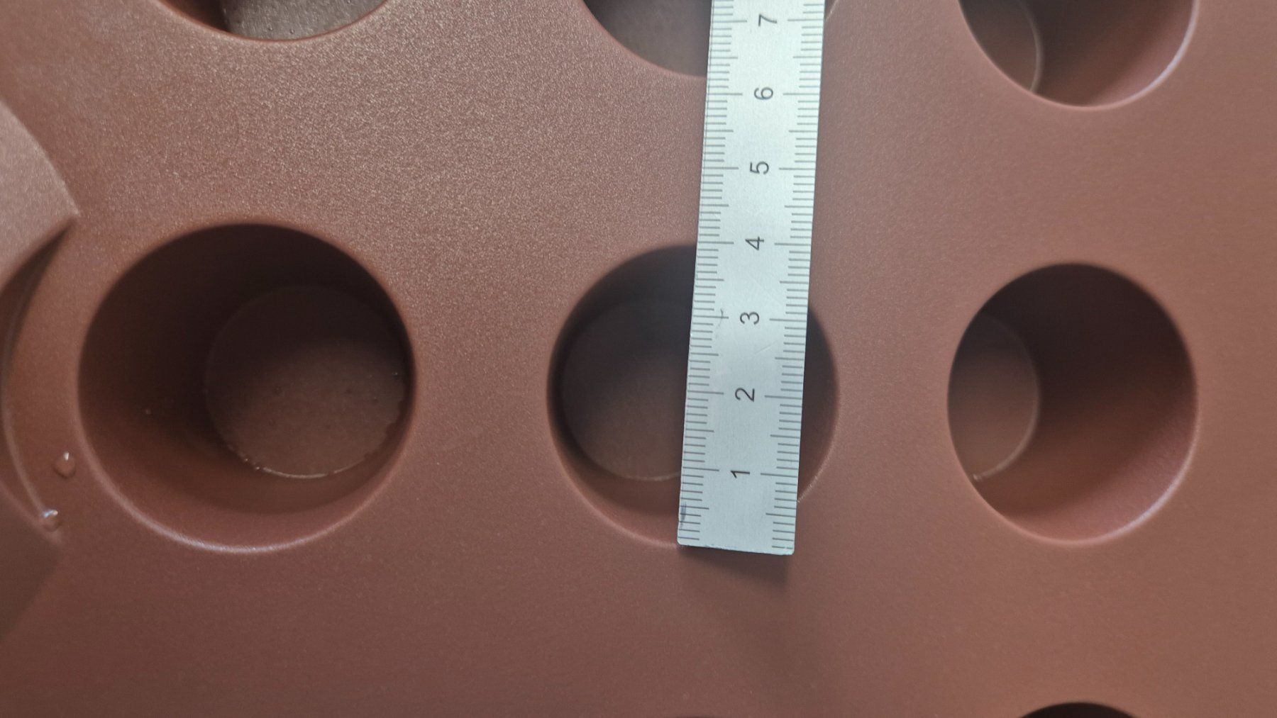 Tupperware Moules à gâteaux: Tupperware Silikon-Mini-Muffinsform – D'occasion à Unteriberg par Foxcross 1