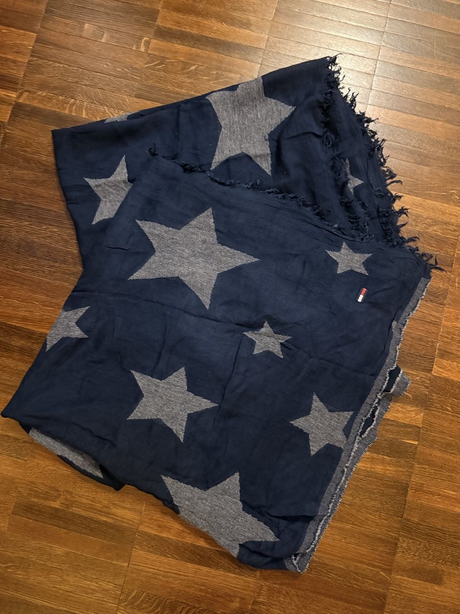 Tommy Hilfiger Foulard & Sciarpe: Tommy Hilfiger Tuch – Usato da Winterthur venduto da hera05