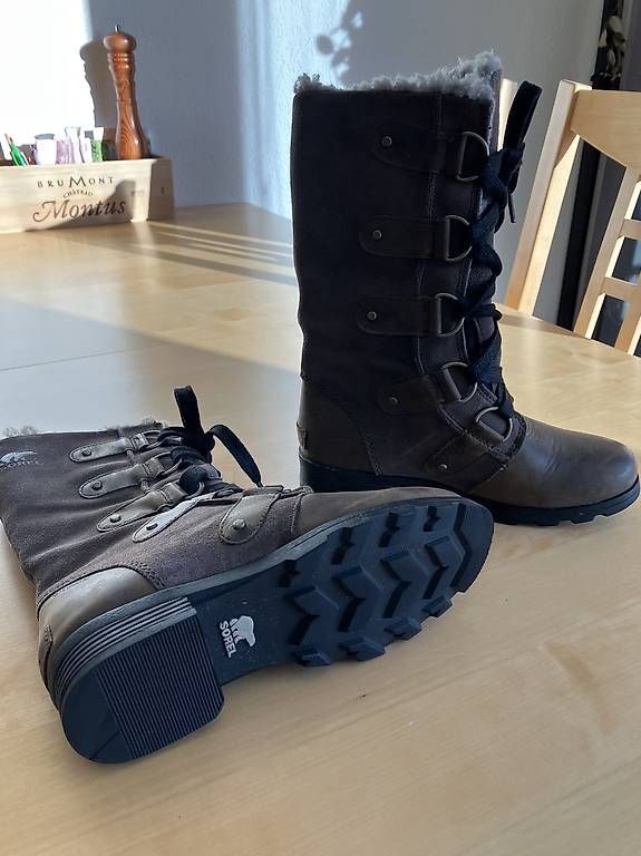 Scarpe da donna: Sorel bottes d hiver cuir – Usato da Bretigny-Morrens venduto da samis82 1