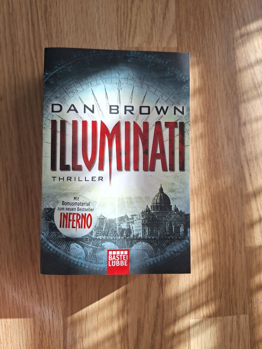 Libri: Dan Brown - Illuminati Thriller – Nuovo (secondo la descrizione) da Stettlen venduto da CySpocy