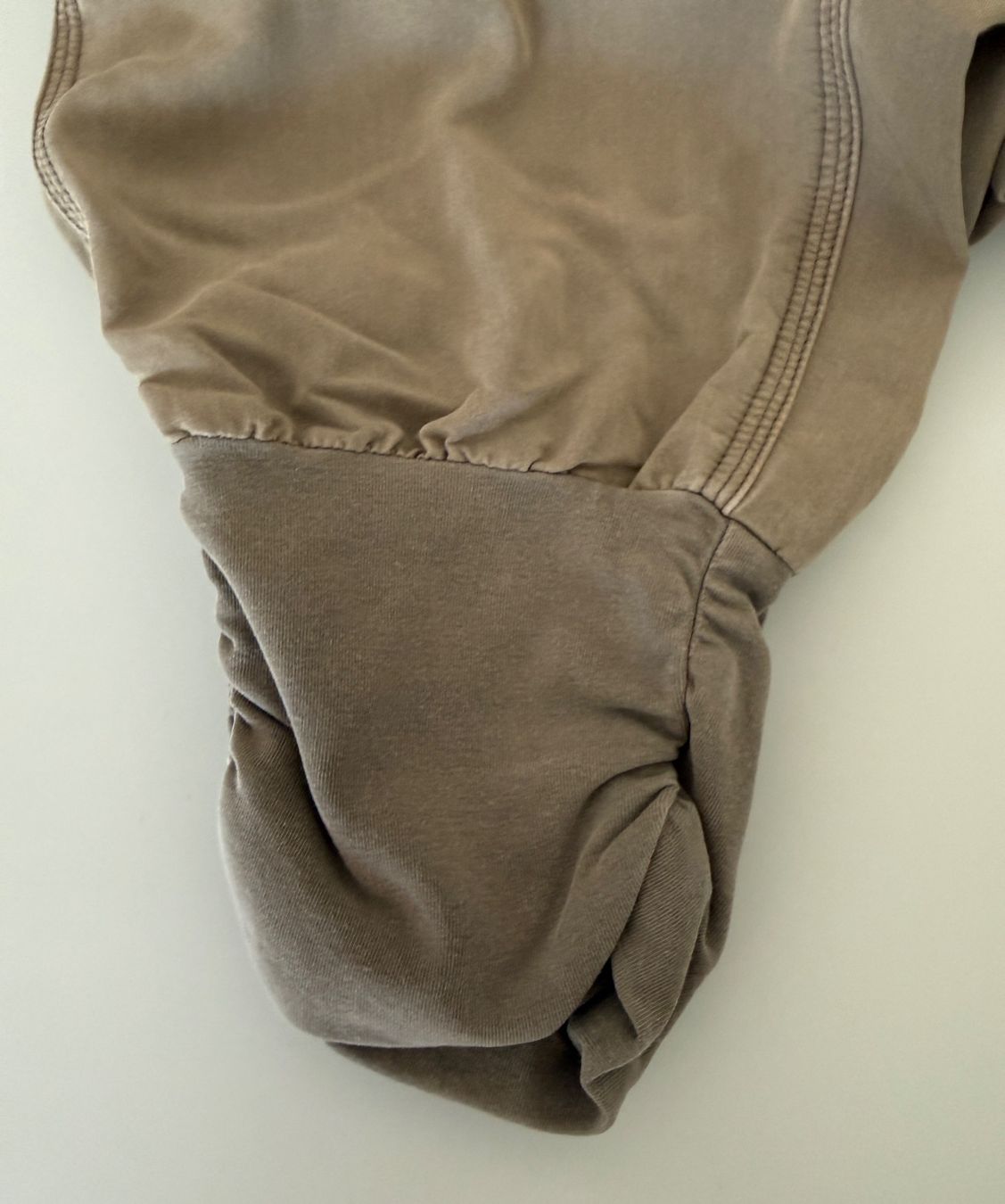 Cream Pantalons: Cream 3/4 Hose in olive Grösse 36 – D'occasion à Hunzenschwil par Reche71 1