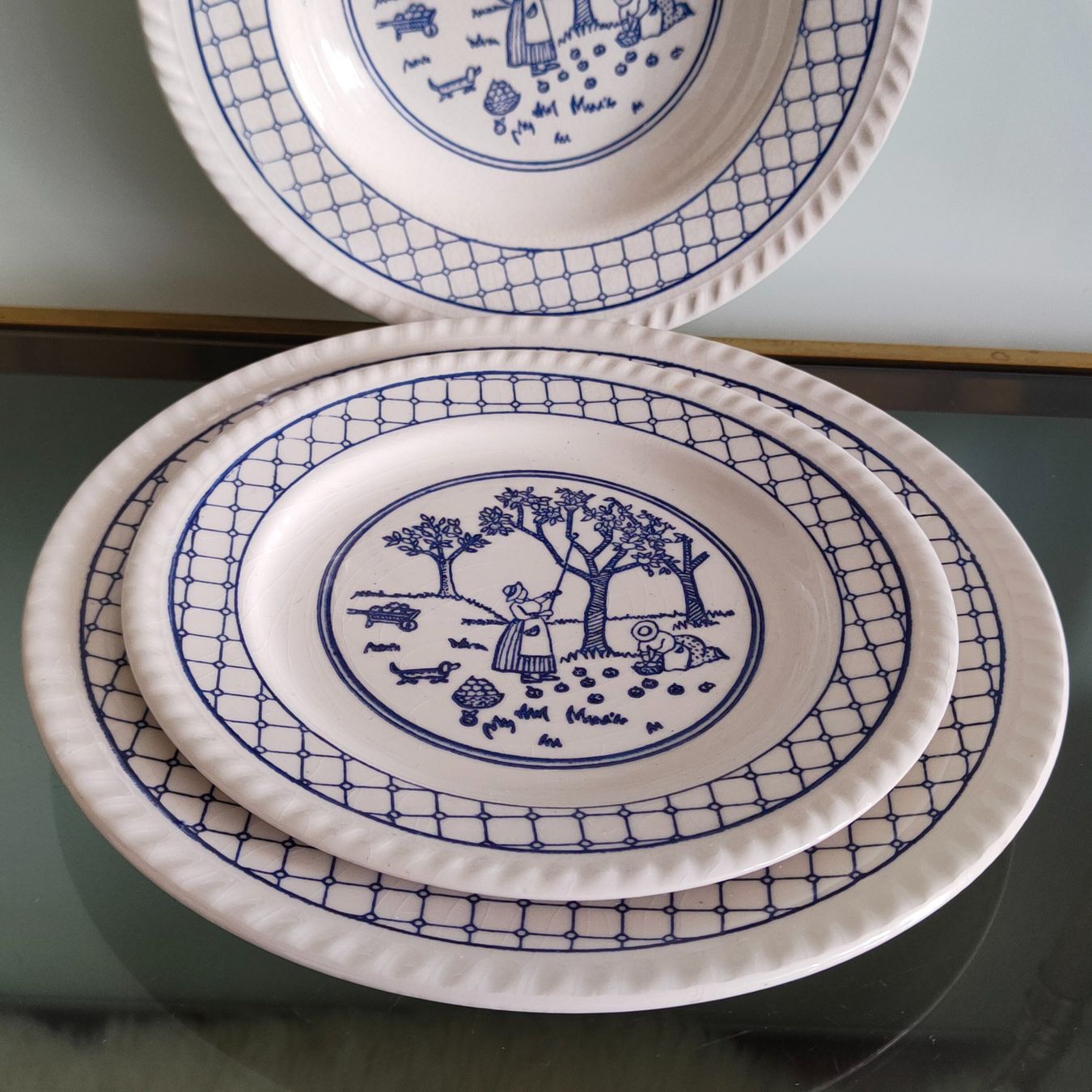 Piatti: 3. Antike Teller im Retro-Stil aus Steingut – Usato da Birr venduto da sen_sy55 3