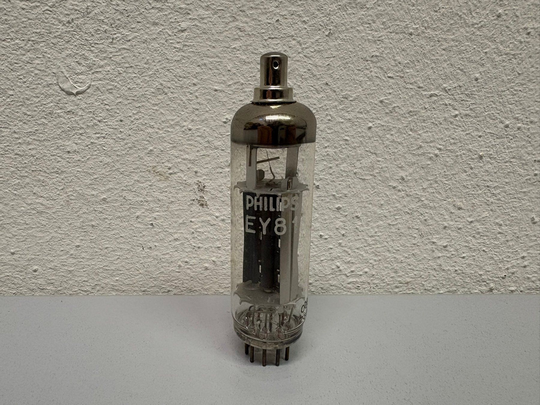 Philips Elektronikbauteile: Philips EY 81 – Neu (gemäss Beschreibung) aus Hochdorf von av-electronics 1