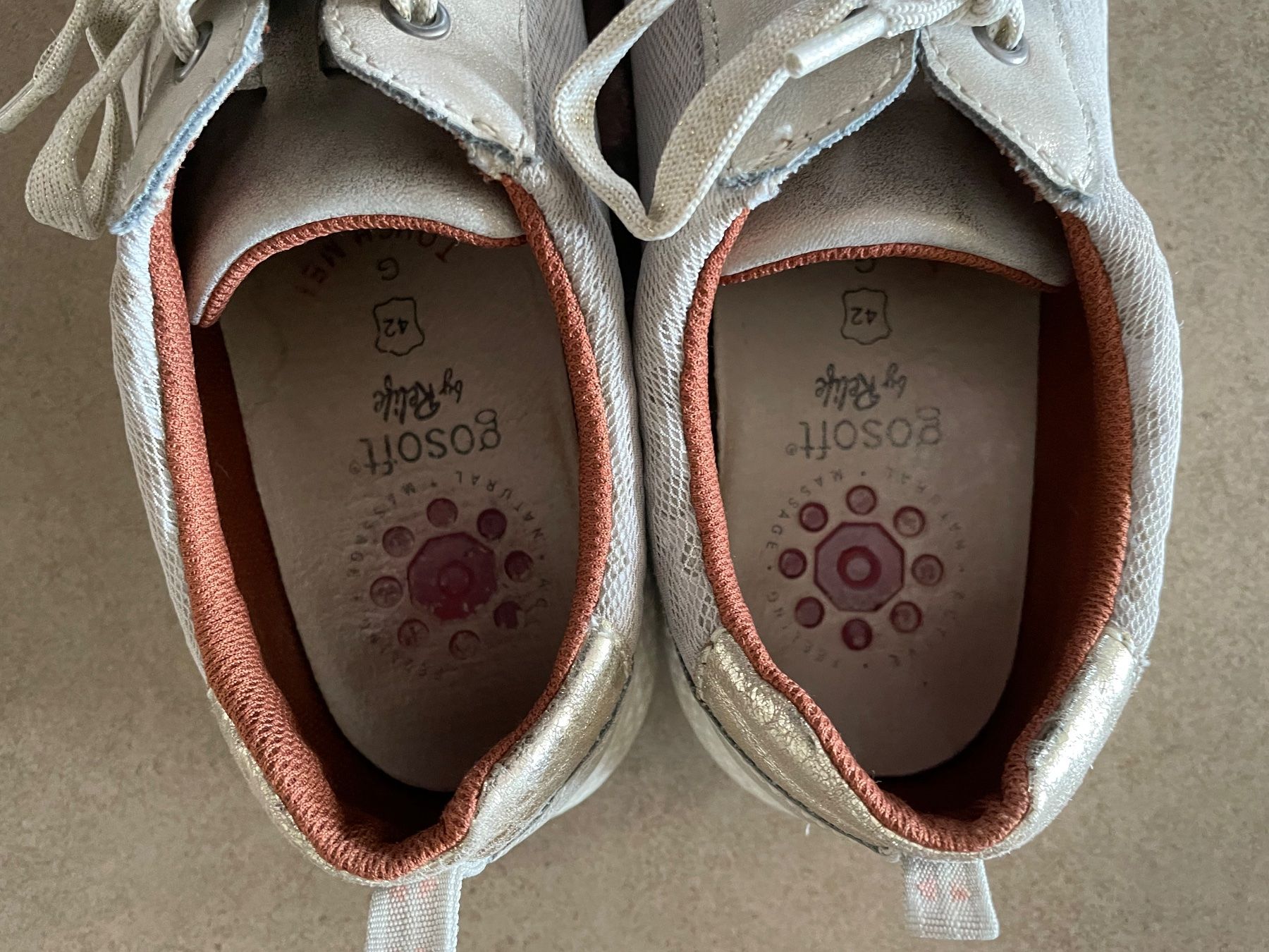 Scarpe da donna: Sneakers Go Soft – Usato da Bronschhofen venduto da Sommernacht03 4