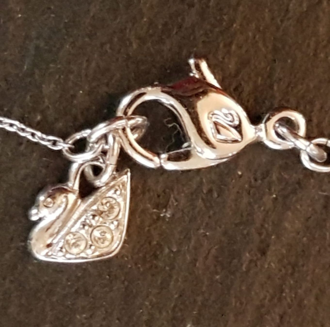 Swarovski Catenine: Collier SWAROVSKI en argent 925 – Nuovo e nell'imballaggio originale da Veyrier venduto da Leilazizou 3