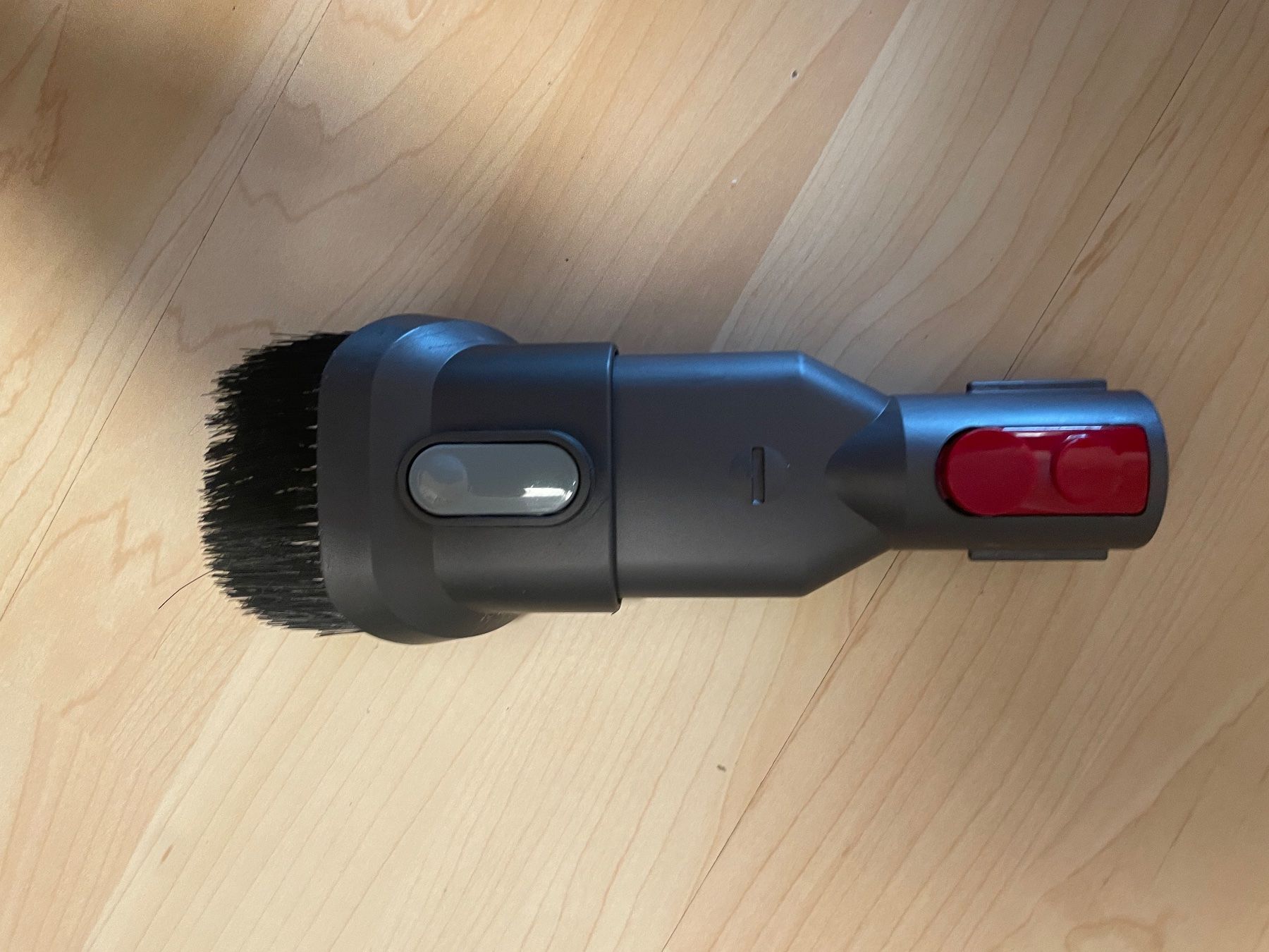 Dyson Aspirapolveri & Accessori: Dyson V11 Absolute Pro diverse Aufsätze – Usato da Birsfelden venduto da Schwimby10 8