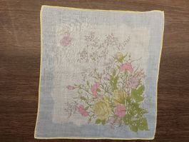 Taschentuch Motiv Blumen