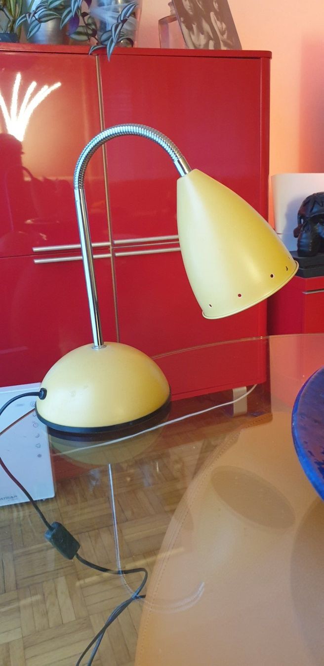 Lampade: TISCHLAMPE Vintage – Usato da Zürich venduto da bre_22v9 3