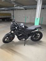 Motorrad Yamaha MT125-A, tiefergelegt