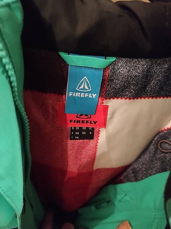 Jacken: Frauen Snowboardjacke – Gebraucht aus Zürich von barbara063 2