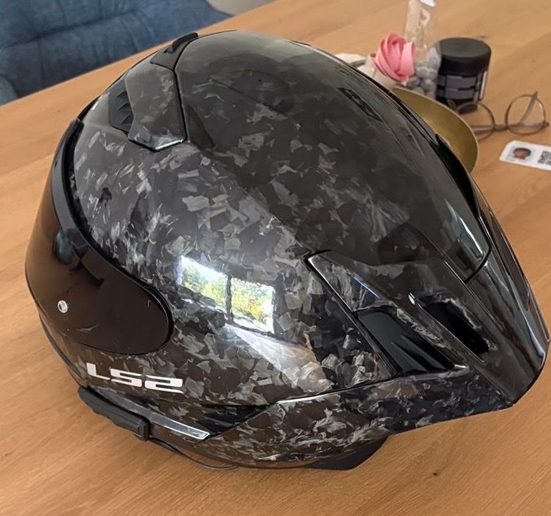 Casques & visières: LS2 Carbon Dragon Motoradhelm mit LS2 Spectrum Intercom – D'occasion à Degersheim par Mary82 2