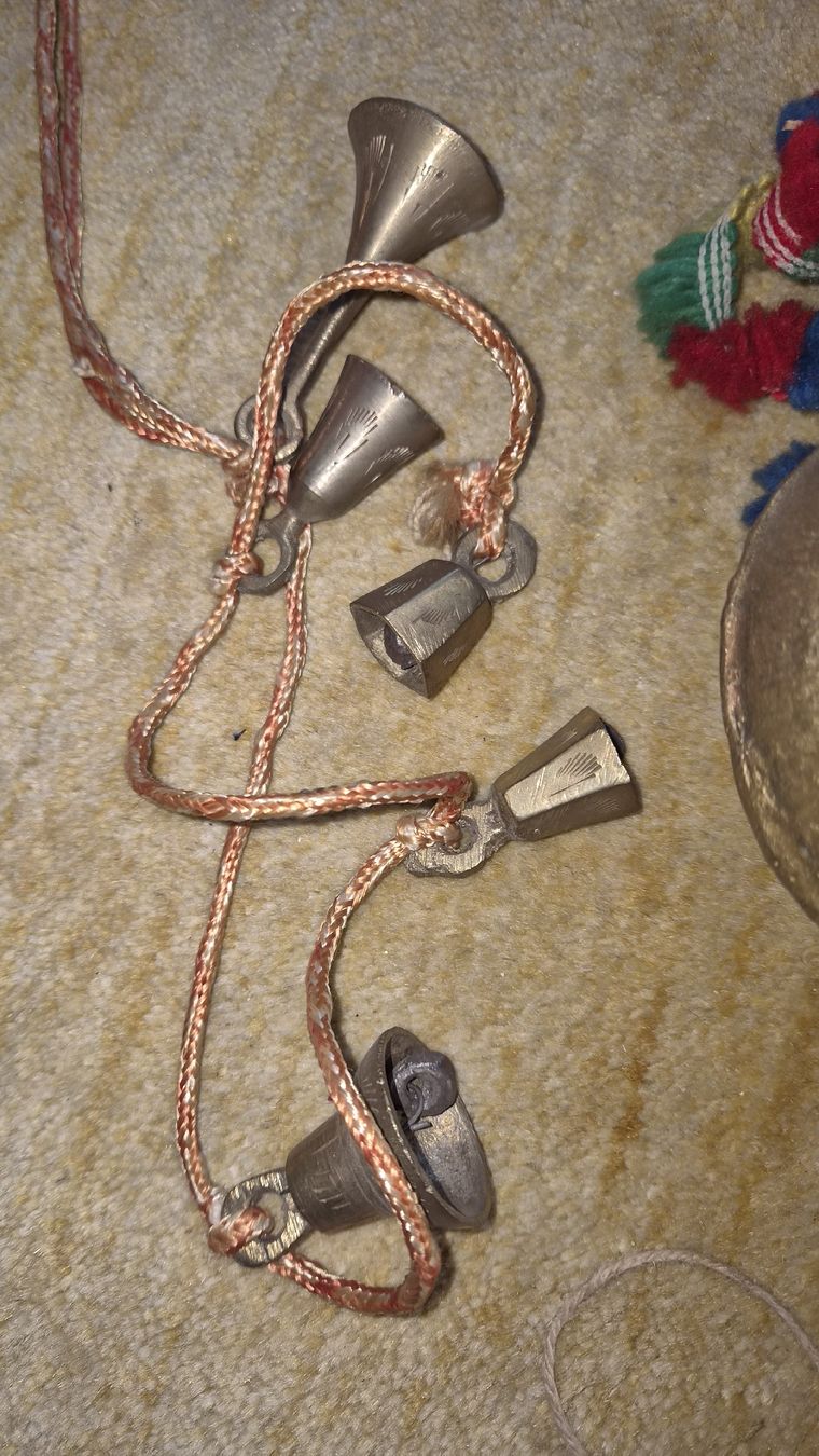 Campanacci mucche: 15 Glocken  Sammlung  – Usato da Kölliken venduto da MissesBossTop1 7