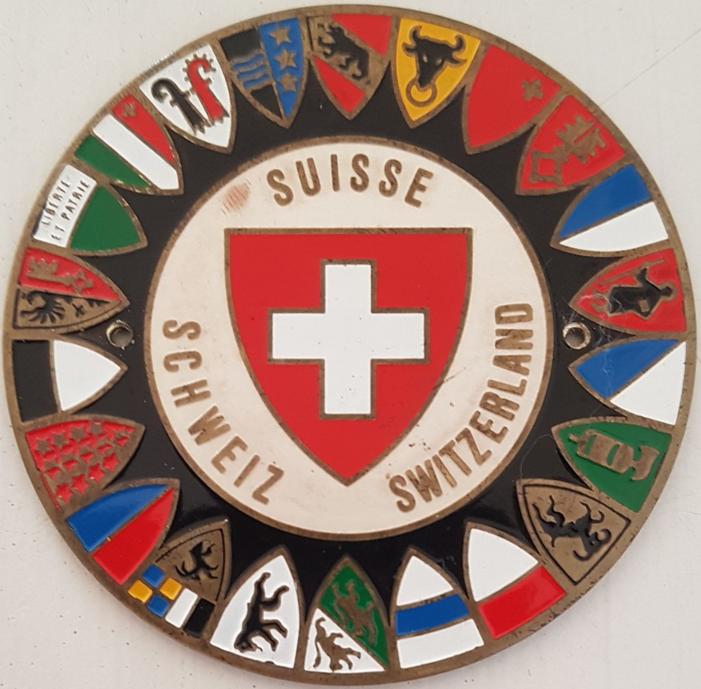 Placchette & Badge: Plakette SUISSE SCHWEIZ SWITZERLAND – Usato da Neuchâtel venduto da Blondy_73