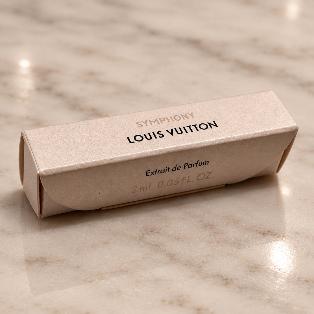 Louis Vuitton Profumi & Eau de Toilette: Louis Vuitton Symphony – Duftprobe 2 ml – Nuovo e nell'imballaggio originale da Regensdorf venduto da KalleButz 1