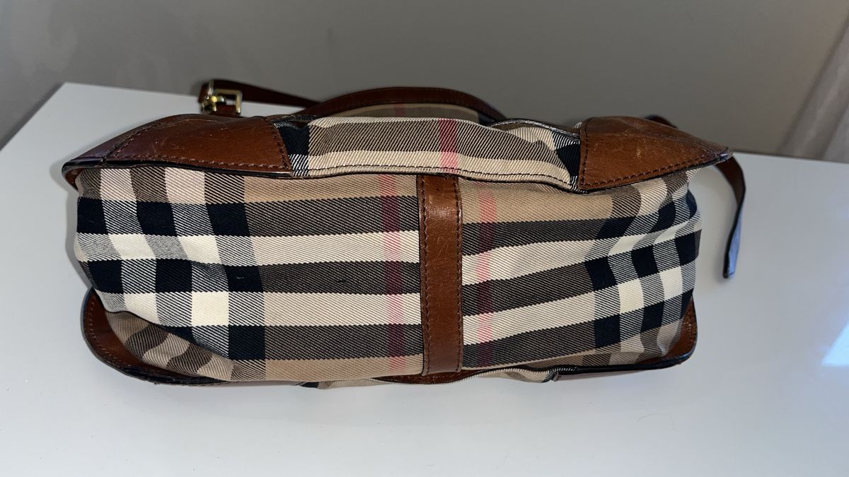 Burberry Taschen für Damen: Burberry Brown House Check Canvas and Leather – Gebraucht aus Glattpark(Opfikon) von Sbitizi 7