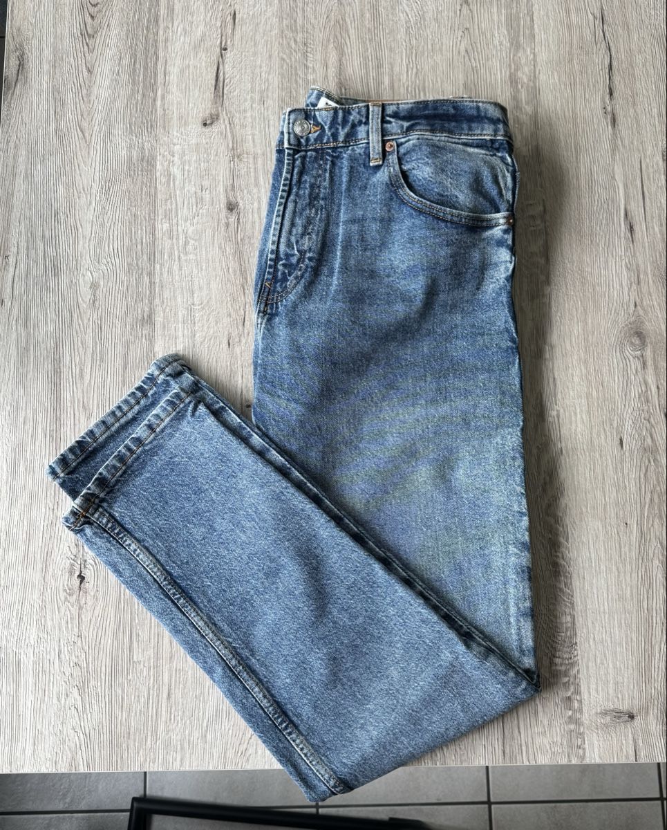 Jeans: Jeans – Neu (gemäss Beschreibung) aus Villmergen von van_xv9t