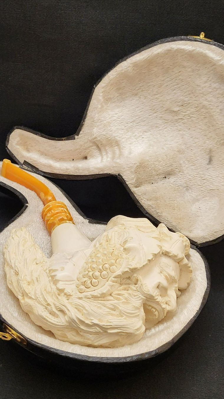 Statuette: Mega Meerschaum-Pfeife inkl. Etui – Usato da Basel venduto da spinne02 6