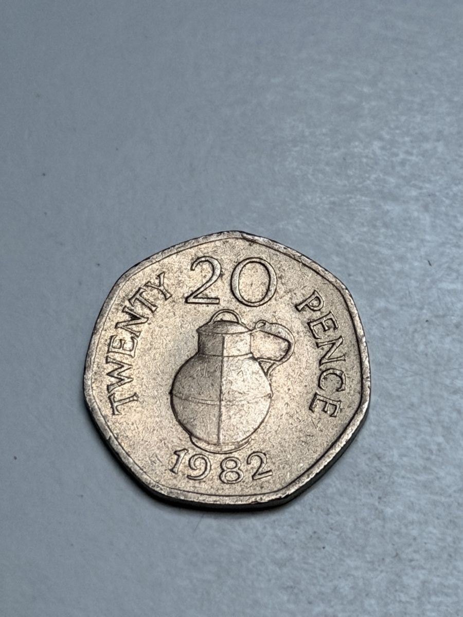 Tutti le monete: Pièce 20 Pence 1982 Jersey bon état – Usato da La Tour-de-Trème venduto da Ahamaya