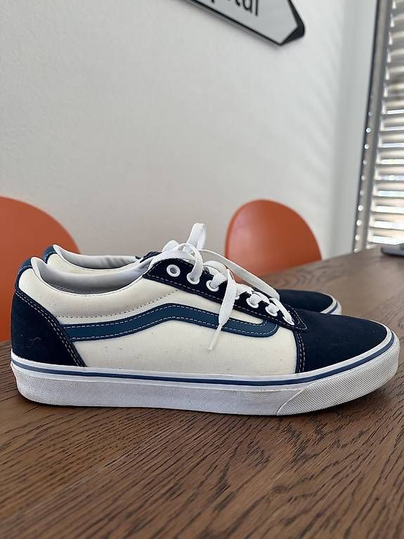 Scarpe da uomo: Vans Sneaker Blau Grösse 44 – Usato da Birmensdorf ZH venduto da japaro