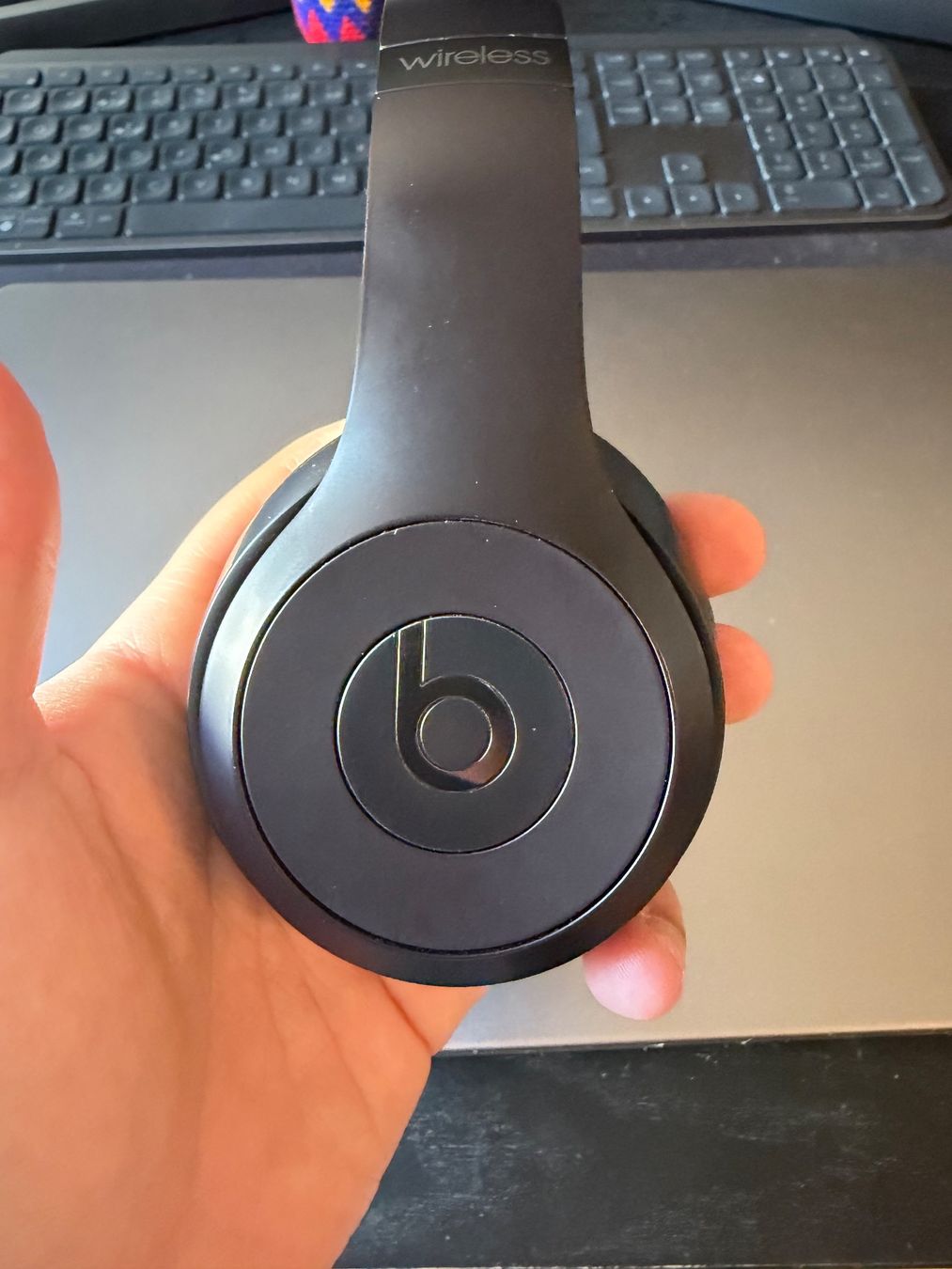 Beats Kopfhörer: Beats Solo3 Wireless Kopfhörer inkl. Case – Neu (gemäss Beschreibung) aus Zürich von Fuentes 1